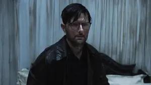 Backdrop to the movie "Hokum" #582749