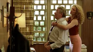 Backdrop to the movie "Erin Brockovich" #663557