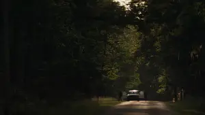 Backdrop to the movie "It Ends" #604367