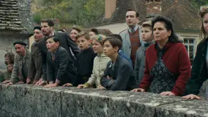 Backdrop to the movie "The Children of the Resistance" #784499