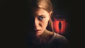 Backdrop to the movie "Behind You" #495403