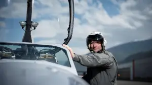 Backdrop to the movie "Guy Martin: Top Gun" #881807