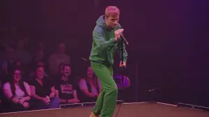 Backdrop to the movie "James Acaster: Hecklers Welcome" #681921