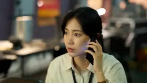 Backdrop to the movie "Colony" #783950