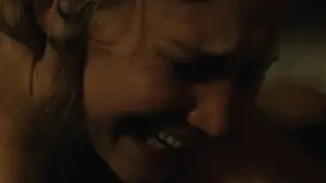 Backdrop to the movie "mother!" #627244