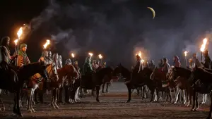 Backdrop to the movie "Hussein Who Said No" #942018
