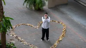 Backdrop to the movie "Happy Monday(s)" #701297