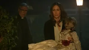 Backdrop to the movie "Annabelle Comes Home" #677563