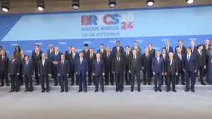 Backdrop to the movie "Les Empires contre-attaquent" #800568