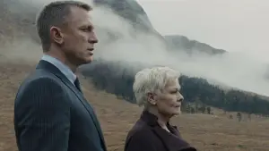 Backdrop to the movie "Skyfall" #771040