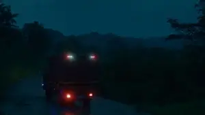 Backdrop to the movie "Jembatan Shiratal Mustaqim" #665954