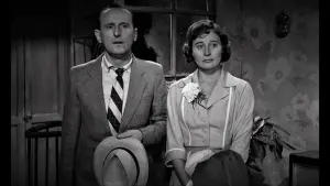 Backdrop to the movie "The Mirror Has Two Faces" #450317