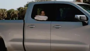 Backdrop to the movie "Calber Island" #198156