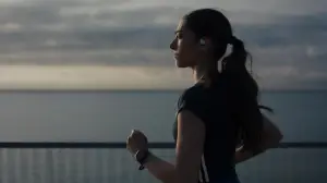 Backdrop to the movie "Runner" #819757