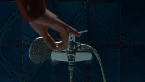 Backdrop to the movie "Minbera" #535753