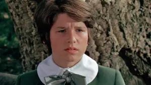 Backdrop to the movie "The Go-Between" #399162