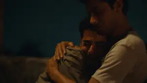 Backdrop to the movie "Homebound" #586224