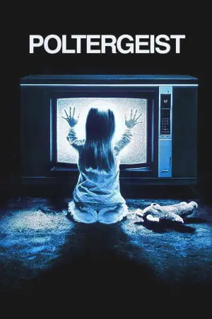 Poster to the movie "Poltergeist" #698450