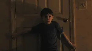 Backdrop to the movie "Weapons" #518980