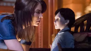 Backdrop to the movie "The Boy" #334000