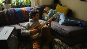 Backdrop to the movie "Matt and Mara" #757007