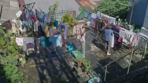 Backdrop to the movie "Andai Ibu Tidak Menikah Dengan Ayah" #787466