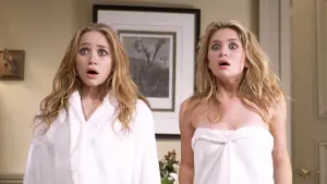 Backdrop to the movie "New York Minute" #297592