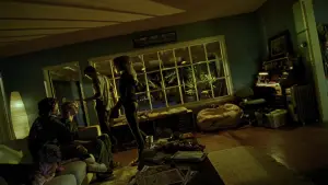 Backdrop to the movie "Thirteen" #680993