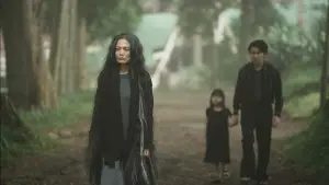 Backdrop to the movie "Tenung" #714749