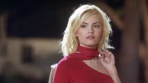 Backdrop to the movie "The Girl Next Door" #674285