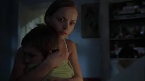 Backdrop to the movie "The Gathering" #394318