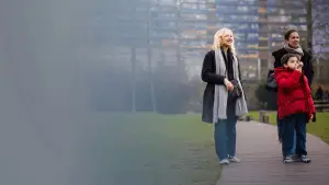 Backdrop to the movie "Elles deux" #806224