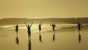 Backdrop to the movie "Top Gun: Maverick" #553391