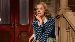 Backdrop to the movie "The Strange Love of Martha Ivers" #439344