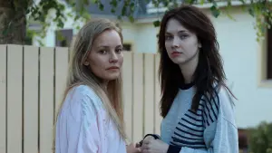 Backdrop to the movie "Light Light Light" #476933