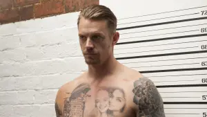 Backdrop to the movie "The Informer" #277130