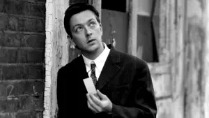 Backdrop to the movie "Following" #532845