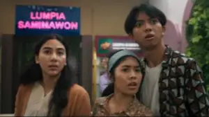 Backdrop to the movie "Sosok Ketiga: Lintrik" #781072