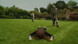 Backdrop to the movie "Bugonia" #511994