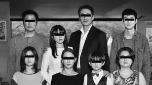 Backdrop to the movie "Parasite" #525788