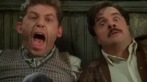 Backdrop to the movie "MouseHunt" #853926