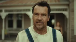 Backdrop to the movie "After All" #692728