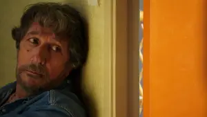 Backdrop to the movie "Beating Hearts" #600836