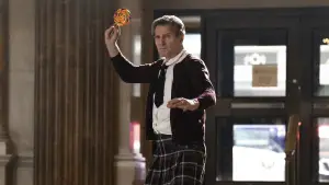 Backdrop to the movie "The Naked Gun" #519913