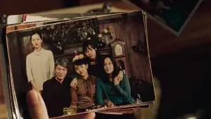 Backdrop to the movie "A Tale of Two Sisters" #810980