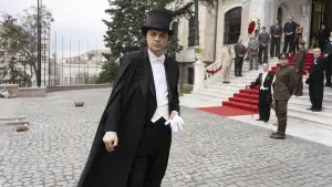 Backdrop to the movie "A Republic Song" #738604