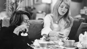 Backdrop to the movie "The Little Girl Who Lives Down the Lane" #408441