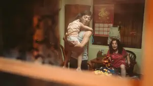 Backdrop to the movie "Family Matters" #587859