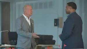 Backdrop to the movie "10 Minutes Gone" #382378