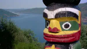 Backdrop to the movie "Vixen!" #596306